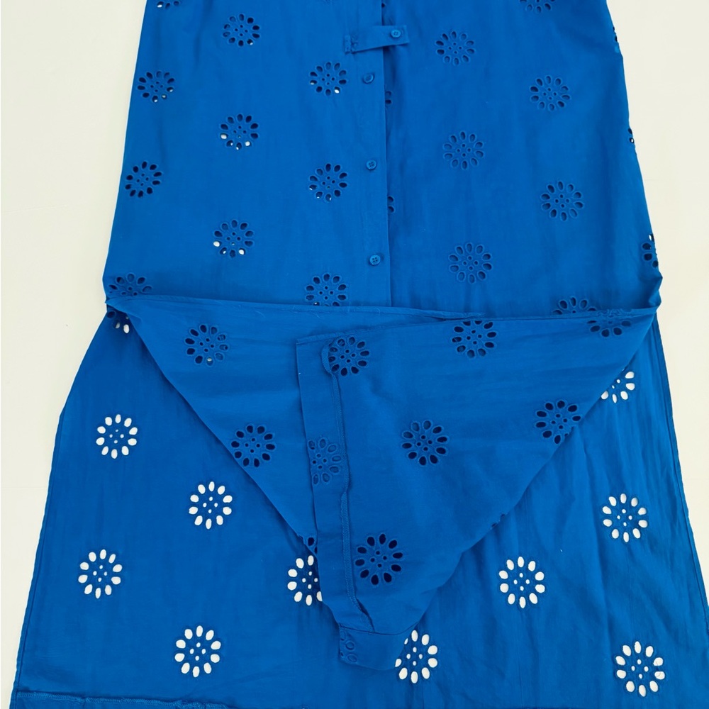 Zara of Paris / Vibrant Blue Eyelet Button-Up Dress or Duster - Picture 8 of 14